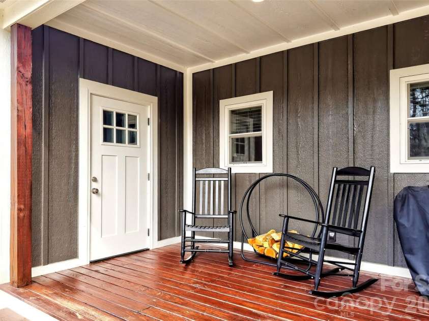 201 Wright Road, Marion, NC 28752.  MLS# CAR4371777, YatesRealty ID 13506. 