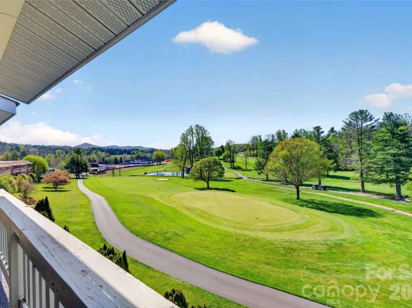 263 Fairway Lane, Spruce Pine, NC 28777.  MLS# CAR4371684, YatesRealty ID 13507. 
