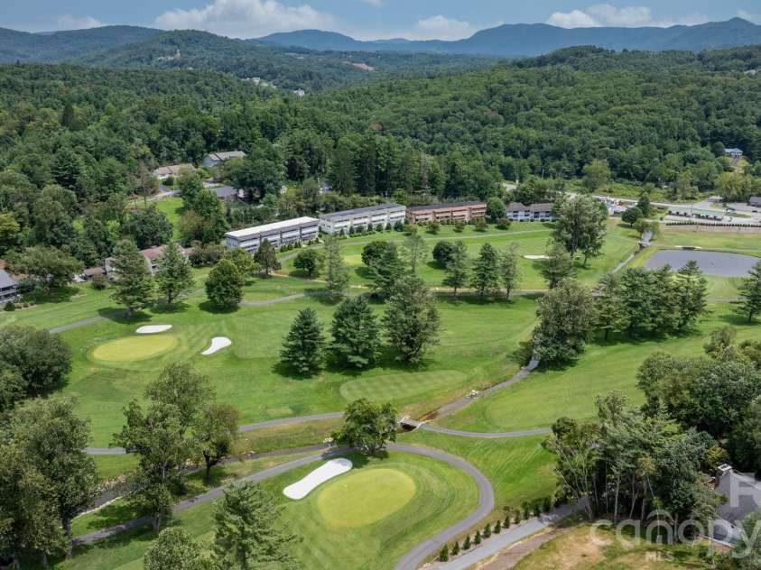 263 Fairway Lane, Spruce Pine, NC 28777.  MLS# CAR4410976, YatesRealty ID 13507. 