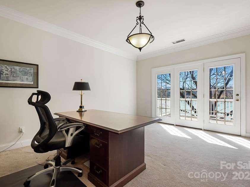 6403 Amos Smith Road, Charlotte, NC 28214.  MLS# CAR4233233, YatesRealty ID 13507. 