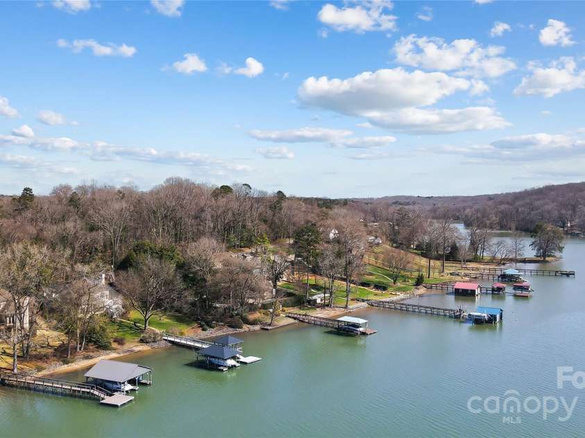 6403 Amos Smith Road, Charlotte, NC 28214.  MLS# CAR4233233, YatesRealty ID 13507. MInutes from I-85 and I-485 for convenience and access