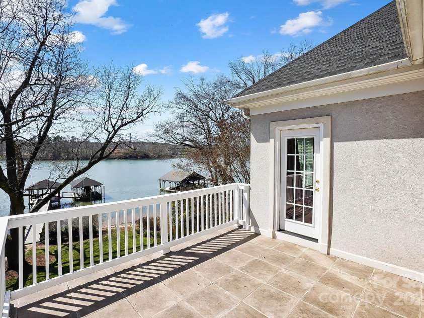 6403 Amos Smith Road, Charlotte, NC 28214.  MLS# CAR4233233, YatesRealty ID 13507. Relax & live outdoors on the balcony