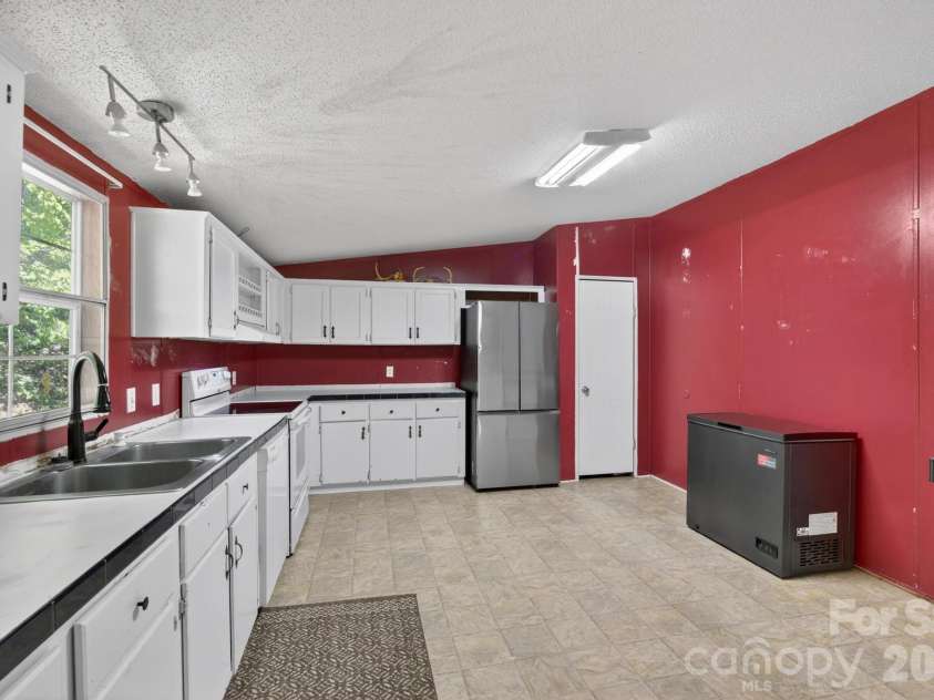 2324 Alfred Hartley Road, Lenoir, NC 28645.  MLS# CAR4371662, YatesRealty ID 13508. 