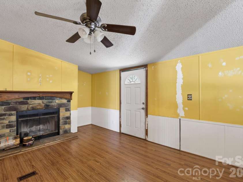 2324 Alfred Hartley Road, Lenoir, NC 28645.  MLS# CAR4371662, YatesRealty ID 13508. 
