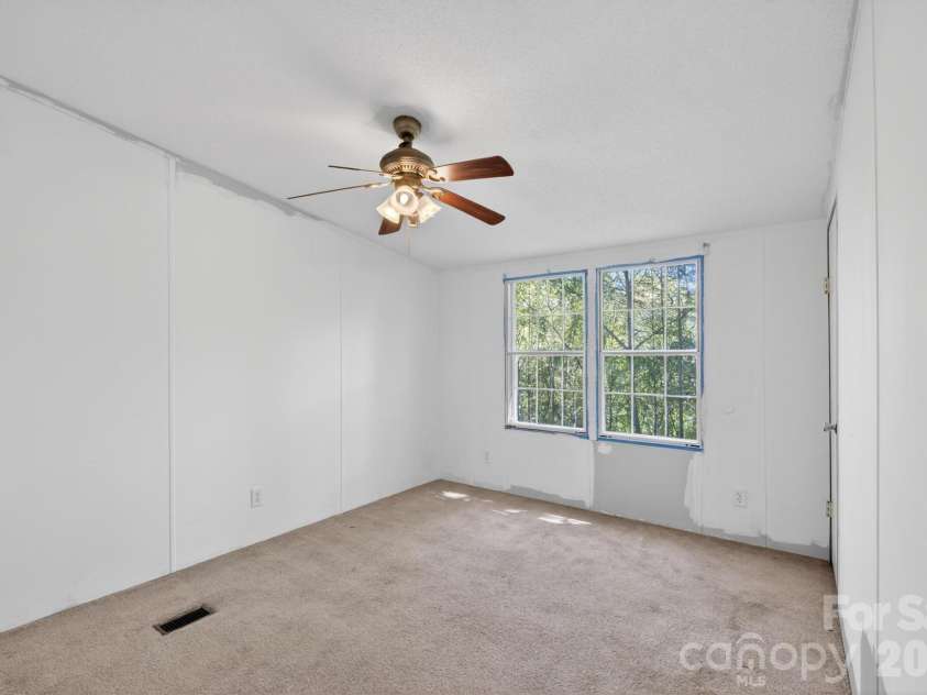 2324 Alfred Hartley Road, Lenoir, NC 28645.  MLS# CAR4371662, YatesRealty ID 13508. 