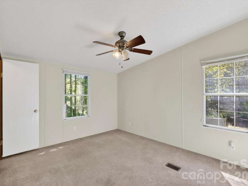 2324 Alfred Hartley Road, Lenoir, NC 28645.  MLS# CAR4371662, YatesRealty ID 13508. 