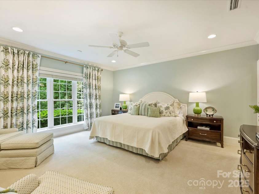 2129 Halford Place, Charlotte, NC 28211.  MLS# CAR4254721, YatesRealty ID 13509. Lower Level Guest Suite