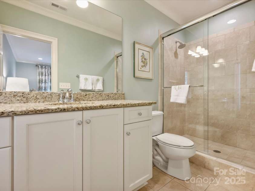 2129 Halford Place, Charlotte, NC 28211.  MLS# CAR4254721, YatesRealty ID 13509. Lower Level Guest Suite