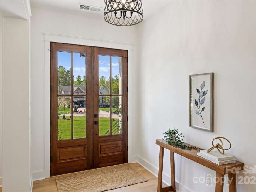 7768 Lynwood Lane, Sherrills Ford, NC 28673.  MLS# CAR4249156, YatesRealty ID 13511. 