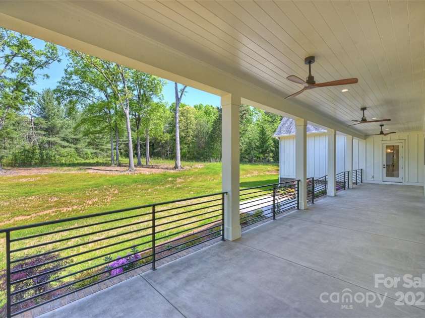 7768 Lynwood Lane, Sherrills Ford, NC 28673.  MLS# CAR4249156, YatesRealty ID 13511. 