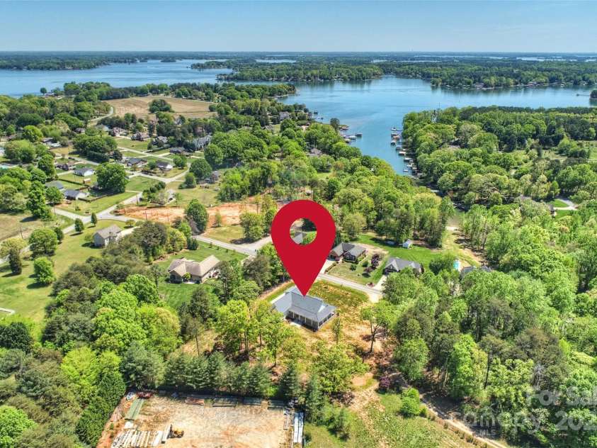 7768 Lynwood Lane, Sherrills Ford, NC 28673.  MLS# CAR4249156, YatesRealty ID 13511. 