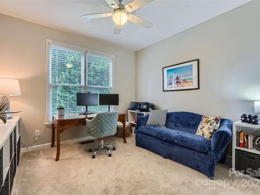 2215 Maycroft Drive, Charlotte, NC 28262.  MLS# CAR4254921, YatesRealty ID 13516. 