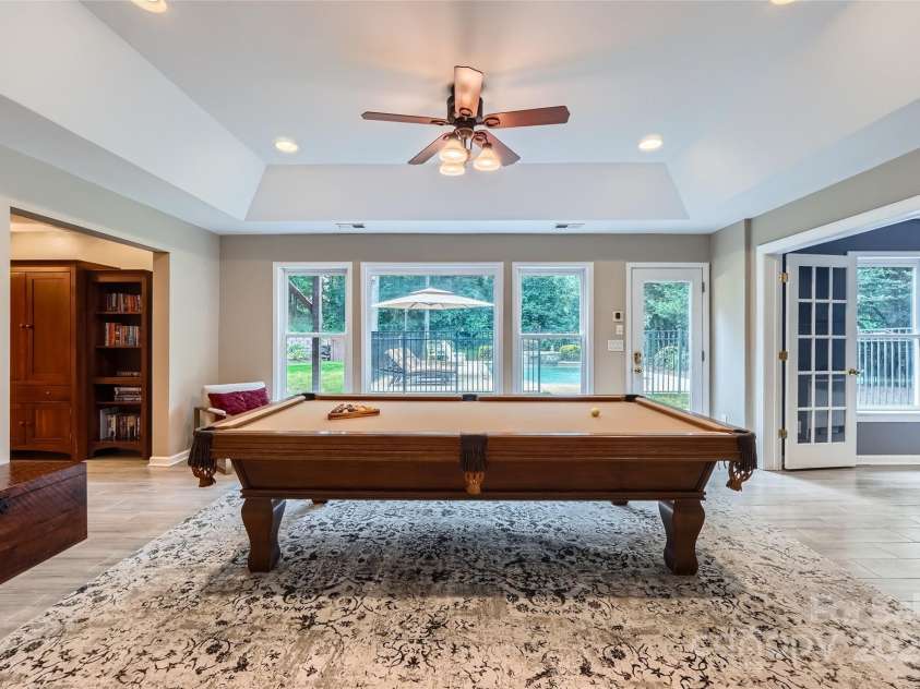 2215 Maycroft Drive, Charlotte, NC 28262.  MLS# CAR4254921, YatesRealty ID 13516. 