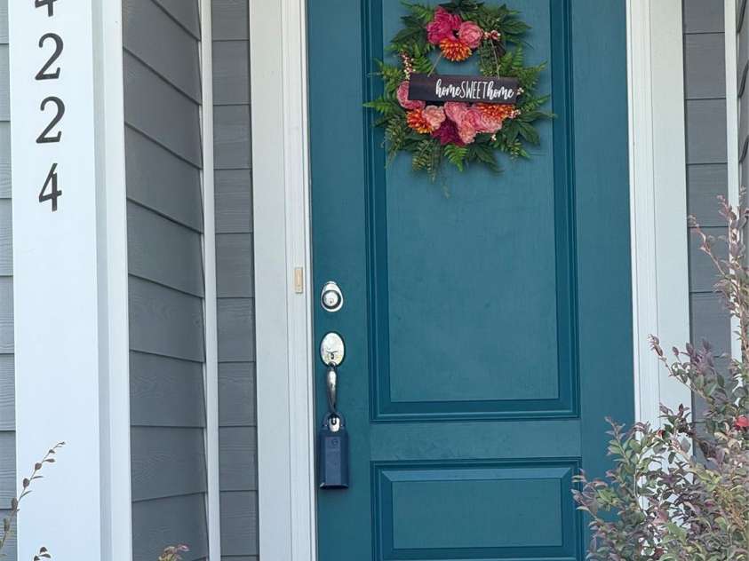 14224 Canemeadow Drive, Charlotte, NC 28278.  MLS# CAR4246314, YatesRealty ID 13517. Home sweet home