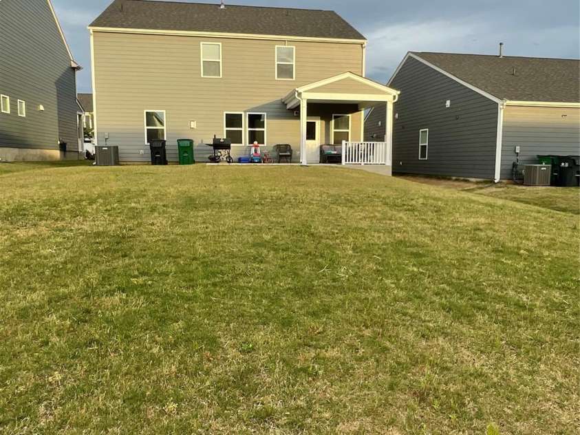 14224 Canemeadow Drive, Charlotte, NC 28278.  MLS# CAR4246314, YatesRealty ID 13517. So much you can do with the backyard