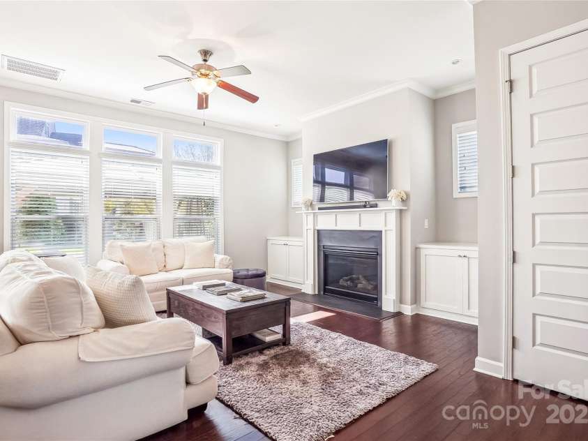 15402 Country Lake Drive, Pineville, NC 28134.  MLS# CAR4242493, YatesRealty ID 13518. 