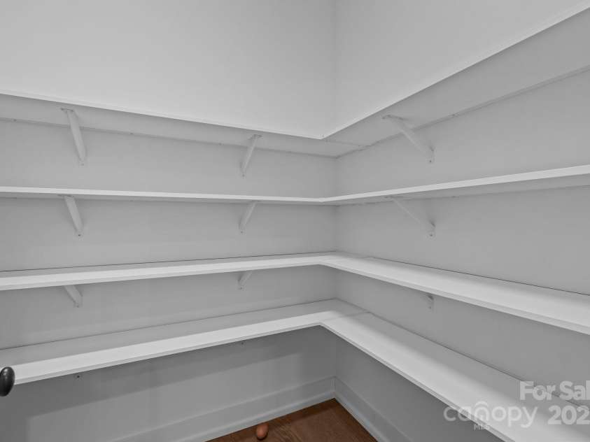 4019 Plaza Row Court, Charlotte, NC 28205.  MLS# CAR4247536, YatesRealty ID 13519. 