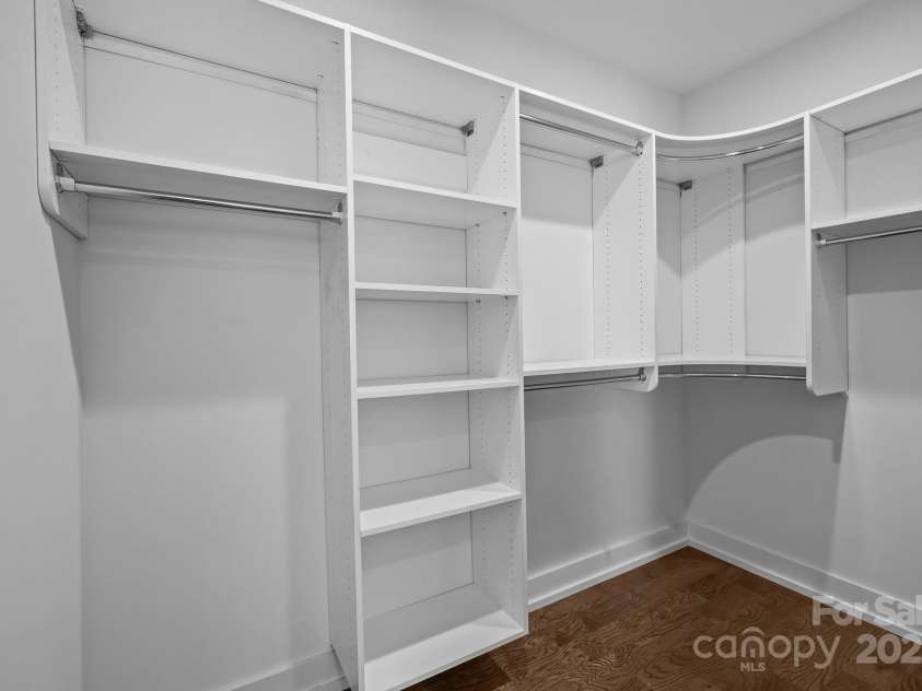 4019 Plaza Row Court, Charlotte, NC 28205.  MLS# CAR4247536, YatesRealty ID 13519. 