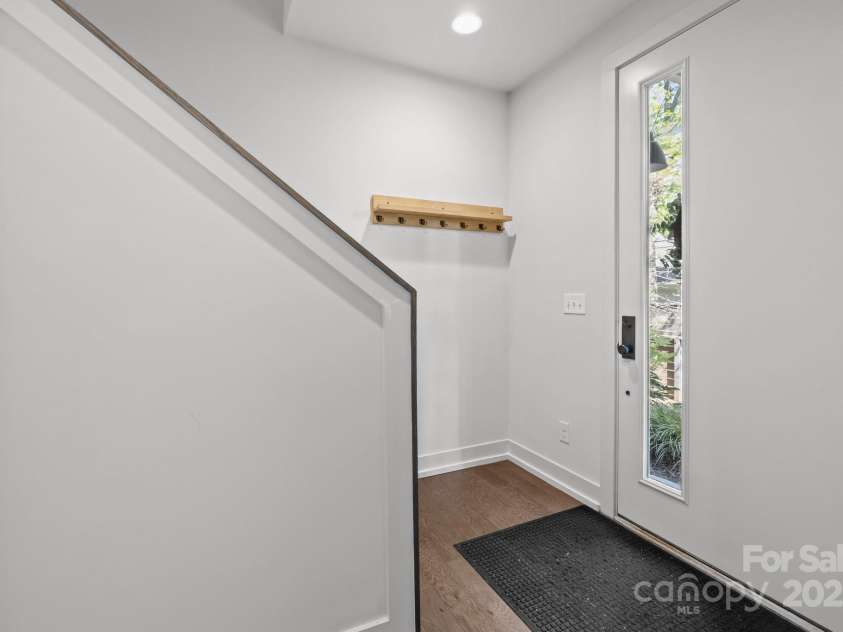 4019 Plaza Row Court, Charlotte, NC 28205.  MLS# CAR4247536, YatesRealty ID 13519. 