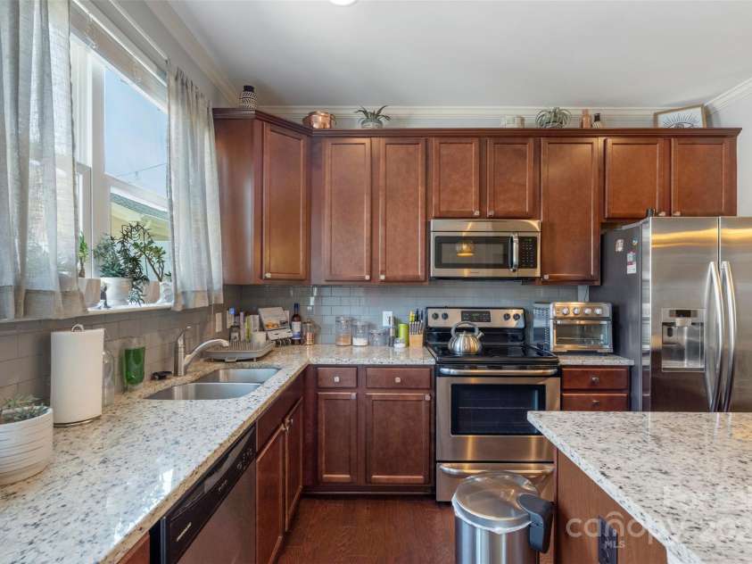 4313 Courtly Lane, Belmont, NC 28012.  MLS# CAR4256513, YatesRealty ID 13520. 