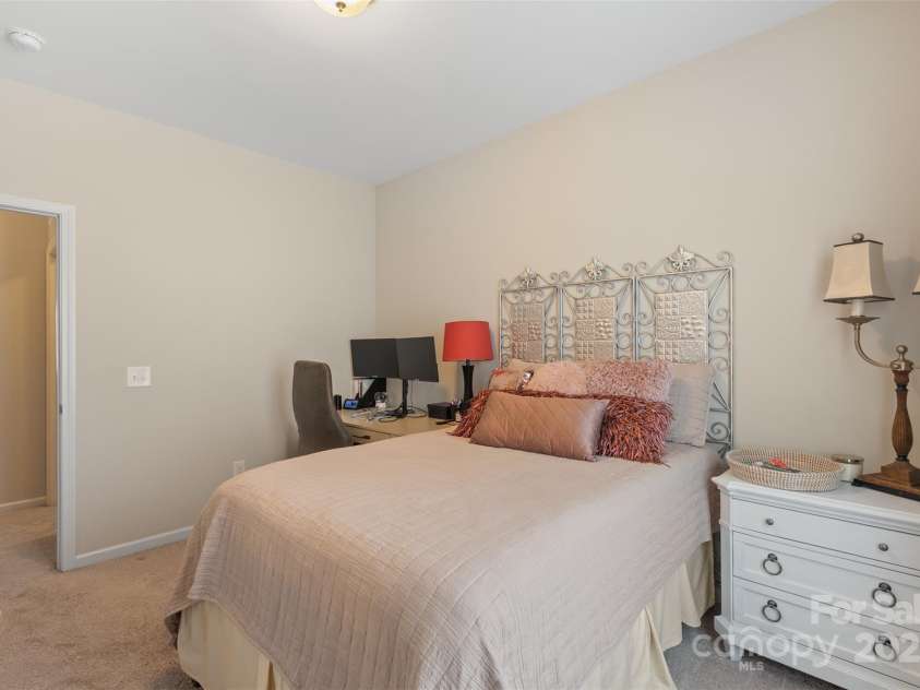 4313 Courtly Lane, Belmont, NC 28012.  MLS# CAR4256513, YatesRealty ID 13520. 