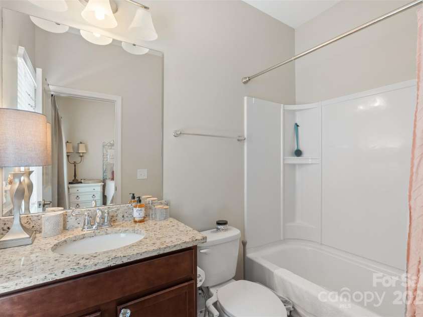 4313 Courtly Lane, Belmont, NC 28012.  MLS# CAR4256513, YatesRealty ID 13520. 