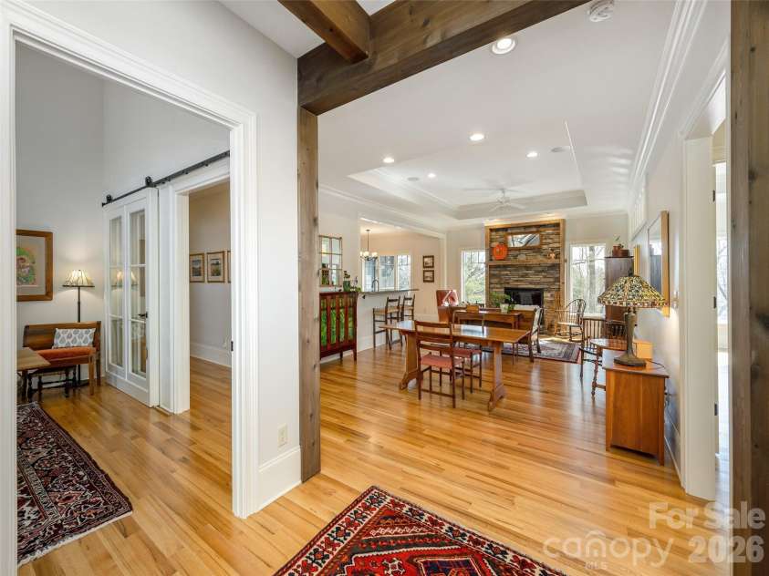 72 Dusky Court, Hendersonville, NC 28739.  MLS# CAR4372046, YatesRealty ID 13520. 