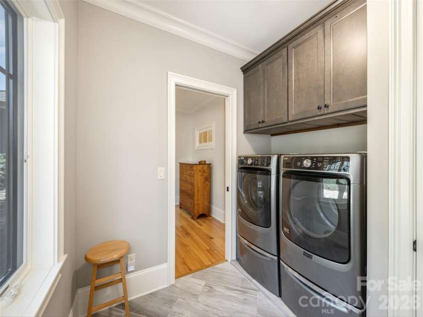 72 Dusky Court, Hendersonville, NC 28739.  MLS# CAR4372046, YatesRealty ID 13520. 