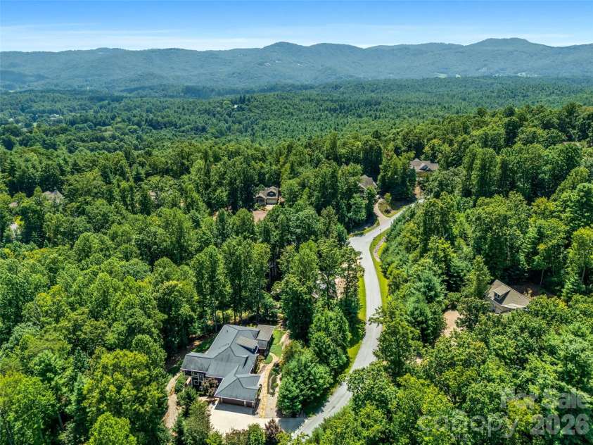 72 Dusky Court, Hendersonville, NC 28739.  MLS# CAR4372046, YatesRealty ID 13520. 