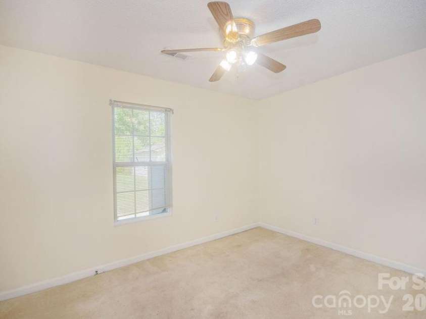 459 Summit Street, Rock Hill, SC 29730.  MLS# CAR4365487, YatesRealty ID 13521. 