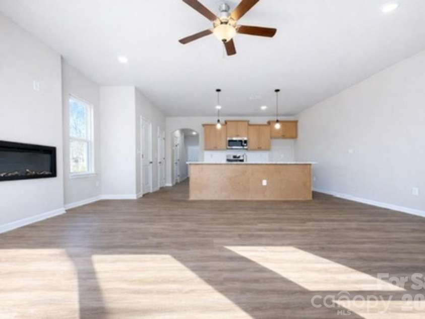5925 Wallace Avenue, Charlotte, NC 28227.  MLS# CAR4372085, YatesRealty ID 13523. 