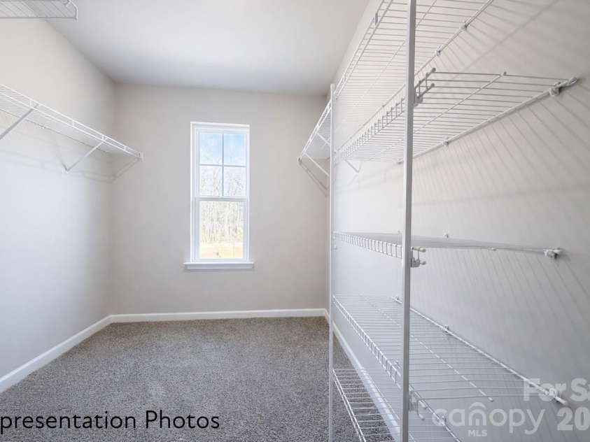 5925 Wallace Avenue, Charlotte, NC 28227.  MLS# CAR4372085, YatesRealty ID 13523. 