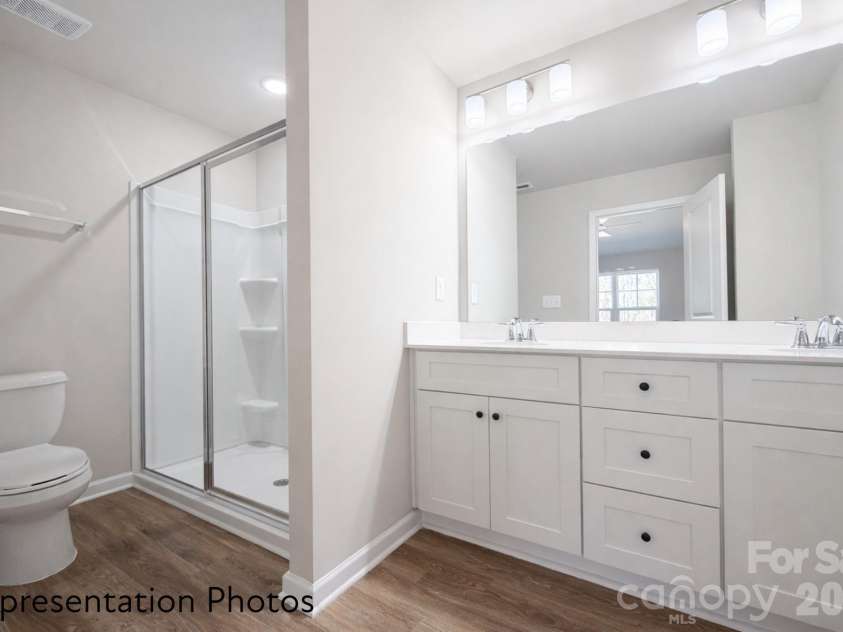 5925 Wallace Avenue, Charlotte, NC 28227.  MLS# CAR4372085, YatesRealty ID 13523. 
