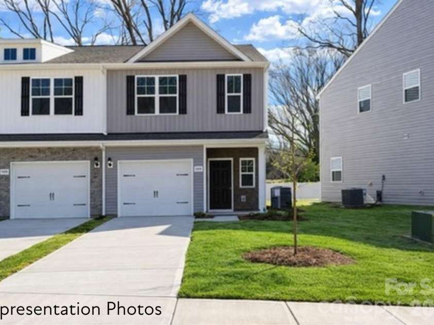 5925 Wallace Avenue, Charlotte, NC 28227.  MLS# CAR4372085, YatesRealty ID 13523. 