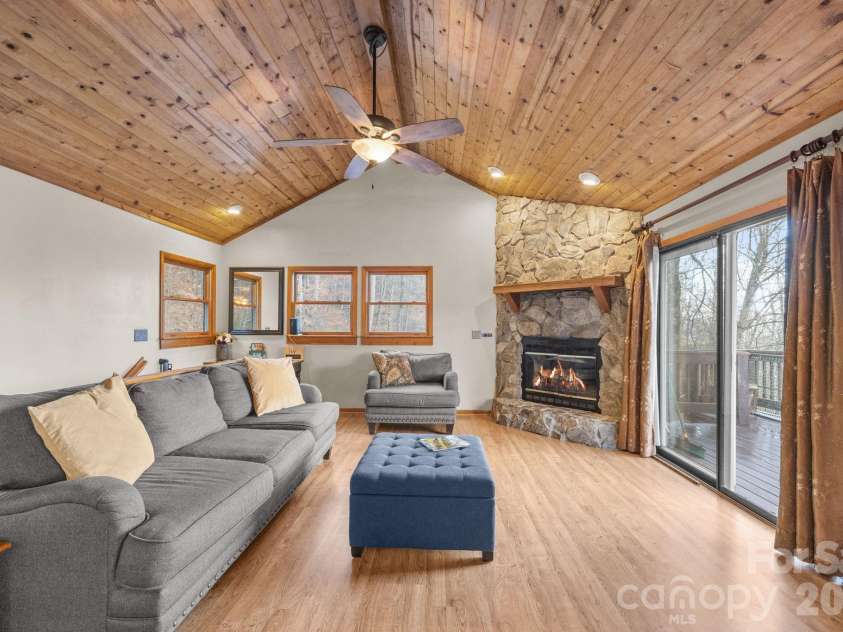 959 Plott Balsam Road, Maggie Valley, NC 28751.  MLS# CAR4372088, YatesRealty ID 13524. 