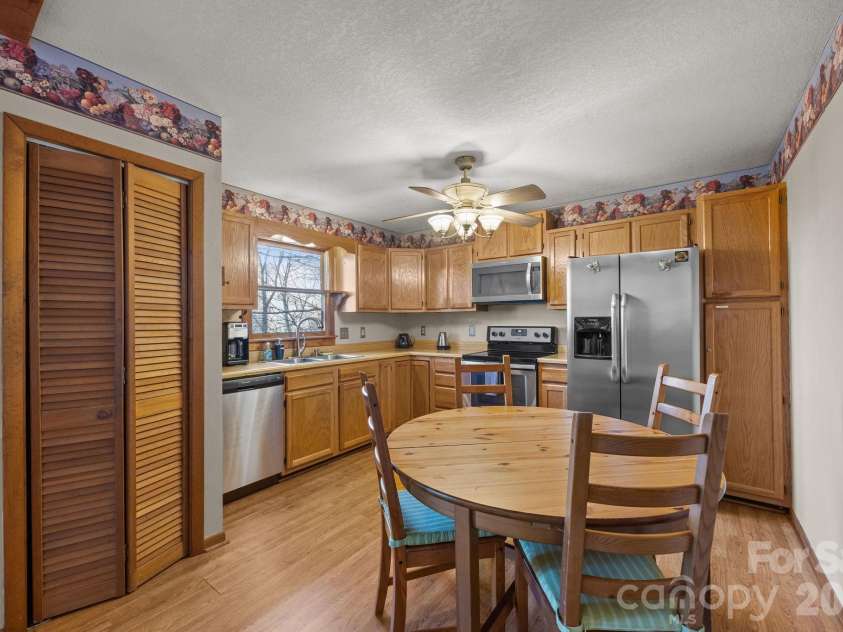 959 Plott Balsam Road, Maggie Valley, NC 28751.  MLS# CAR4372088, YatesRealty ID 13524. 