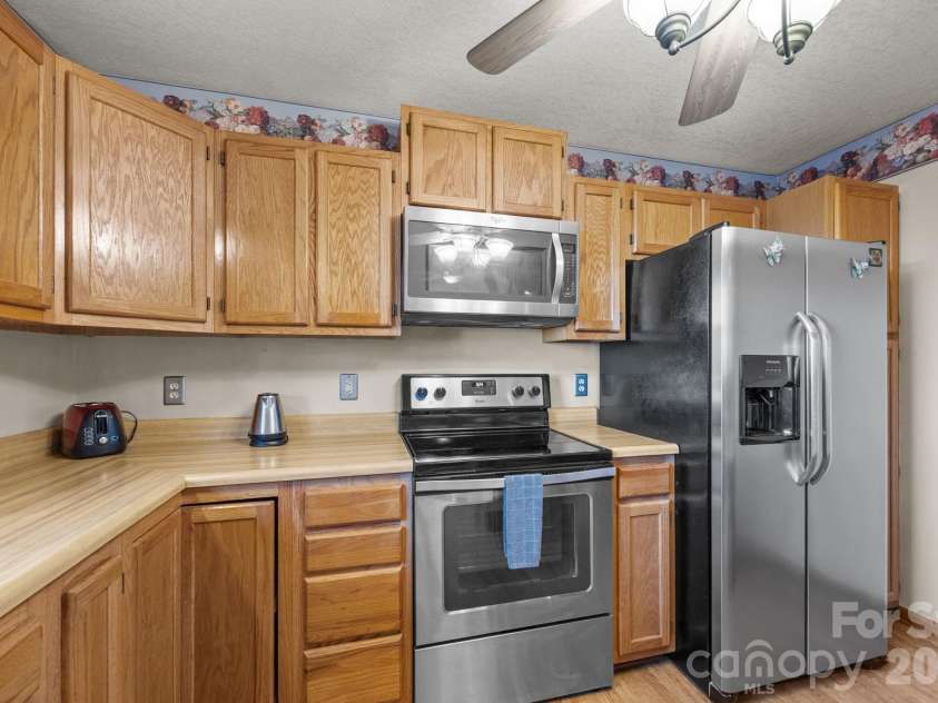 959 Plott Balsam Road, Maggie Valley, NC 28751.  MLS# CAR4372088, YatesRealty ID 13524. 