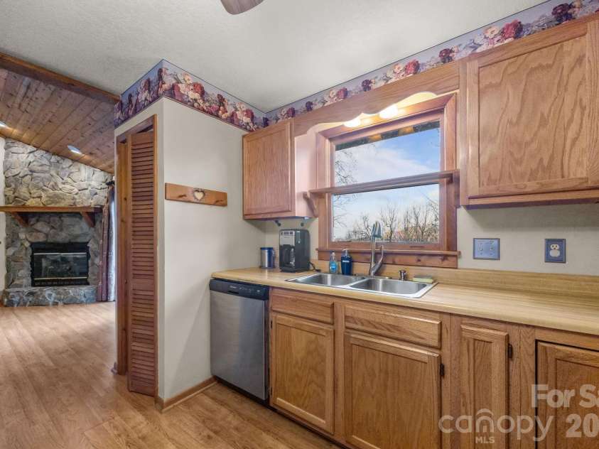959 Plott Balsam Road, Maggie Valley, NC 28751.  MLS# CAR4372088, YatesRealty ID 13524. 