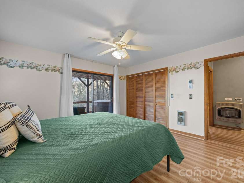 959 Plott Balsam Road, Maggie Valley, NC 28751.  MLS# CAR4372088, YatesRealty ID 13524. 
