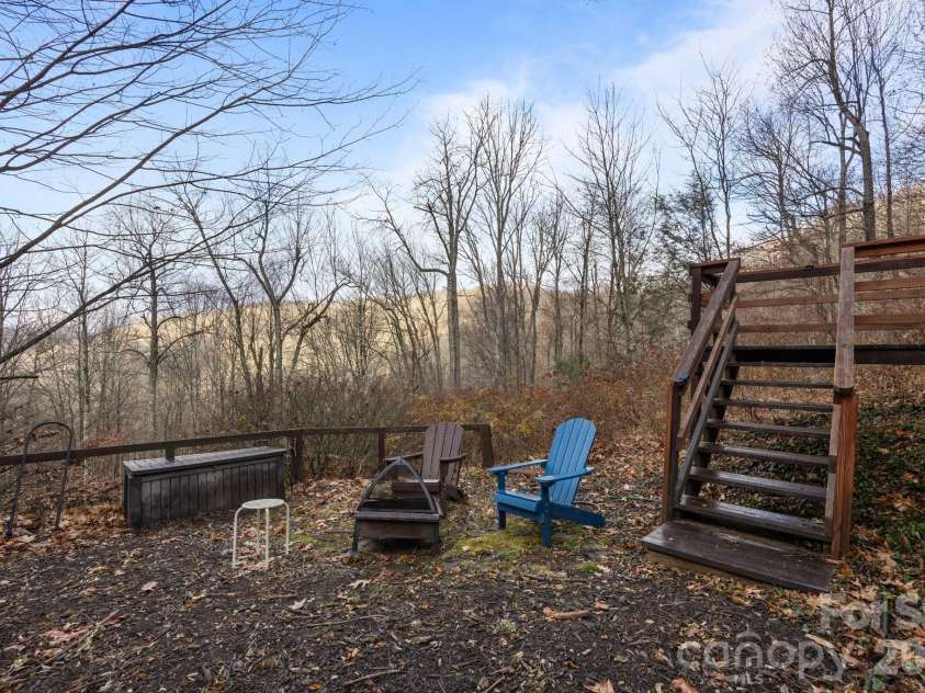959 Plott Balsam Road, Maggie Valley, NC 28751.  MLS# CAR4372088, YatesRealty ID 13524. 