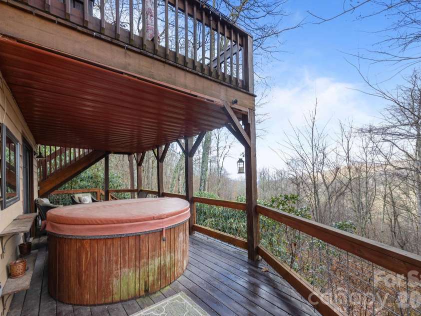 959 Plott Balsam Road, Maggie Valley, NC 28751.  MLS# CAR4372088, YatesRealty ID 13524. 