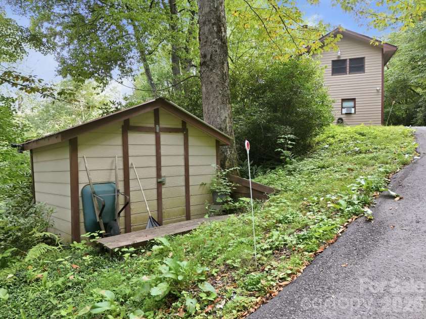 959 Plott Balsam Road, Maggie Valley, NC 28751.  MLS# CAR4372088, YatesRealty ID 13524. 