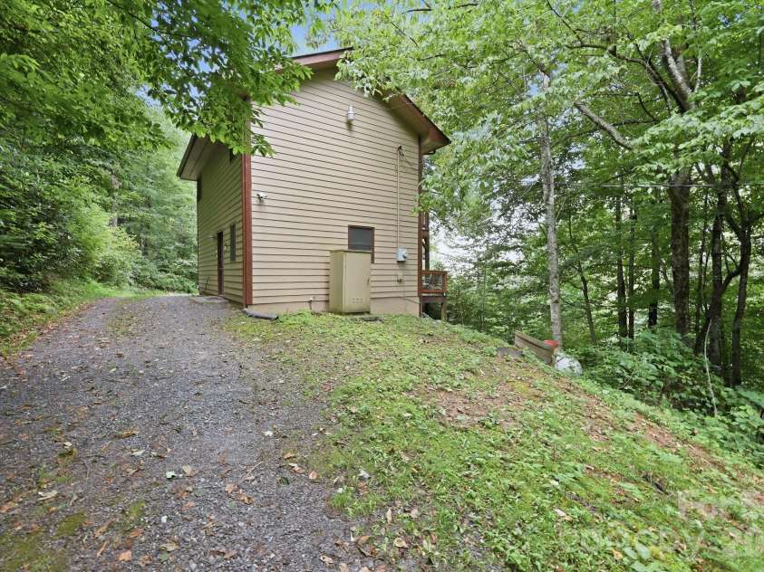 959 Plott Balsam Road, Maggie Valley, NC 28751.  MLS# CAR4372088, YatesRealty ID 13524. 