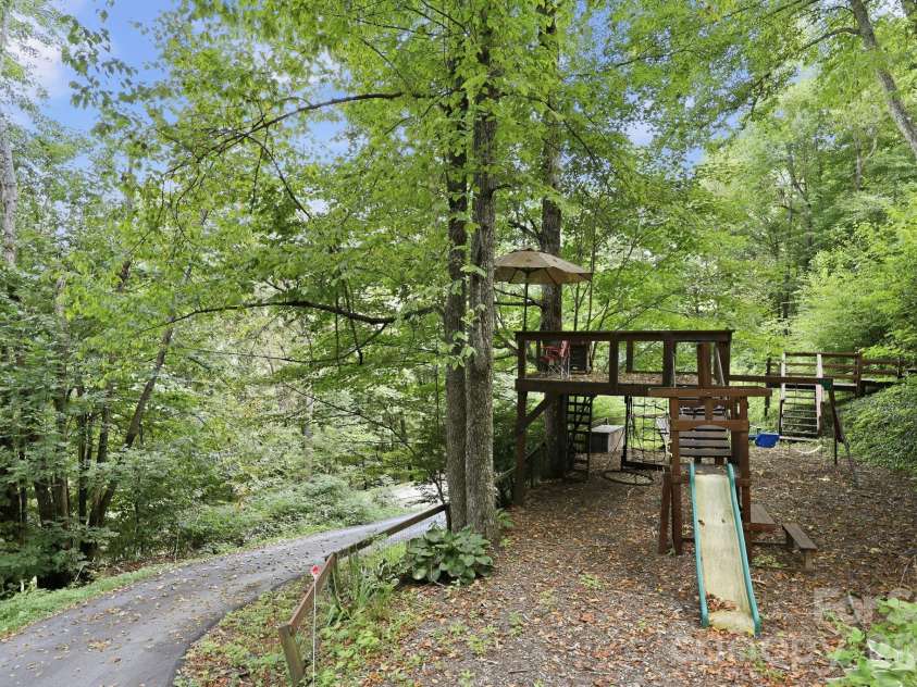 959 Plott Balsam Road, Maggie Valley, NC 28751.  MLS# CAR4372088, YatesRealty ID 13524. 