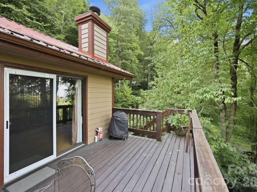 959 Plott Balsam Road, Maggie Valley, NC 28751.  MLS# CAR4372088, YatesRealty ID 13524. 