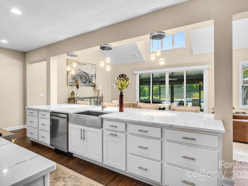 2854 Harlinsdale Drive, Rock Hill, SC 29732.  MLS# CAR4254467, YatesRealty ID 13525. 