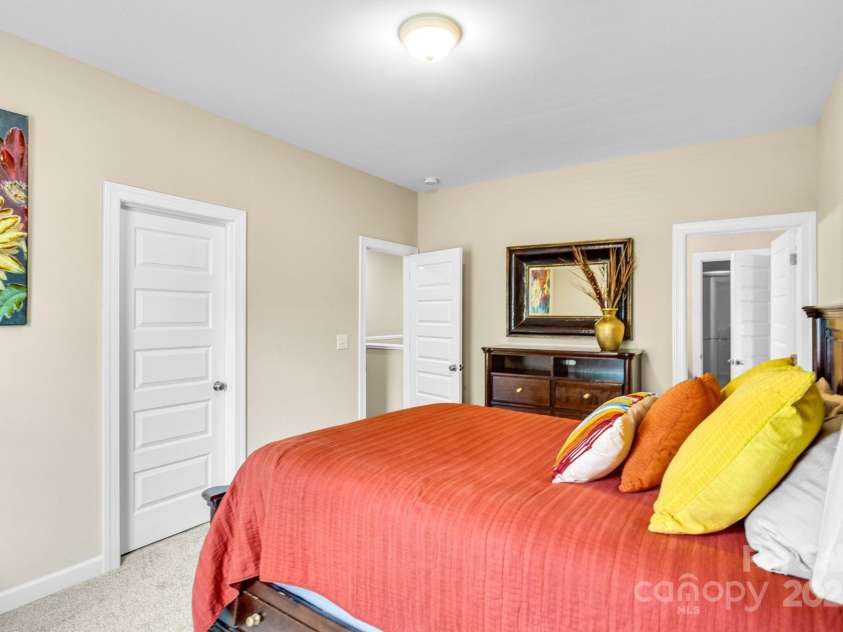 2854 Harlinsdale Drive, Rock Hill, SC 29732.  MLS# CAR4254467, YatesRealty ID 13525. 