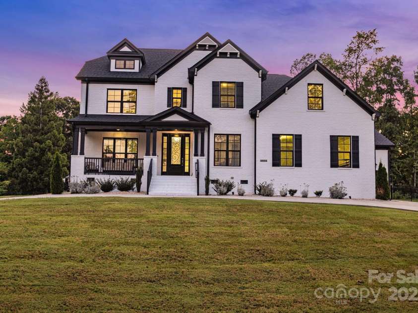 2854 Harlinsdale Drive, Rock Hill, SC 29732.  MLS# CAR4254467, YatesRealty ID 13525. 
