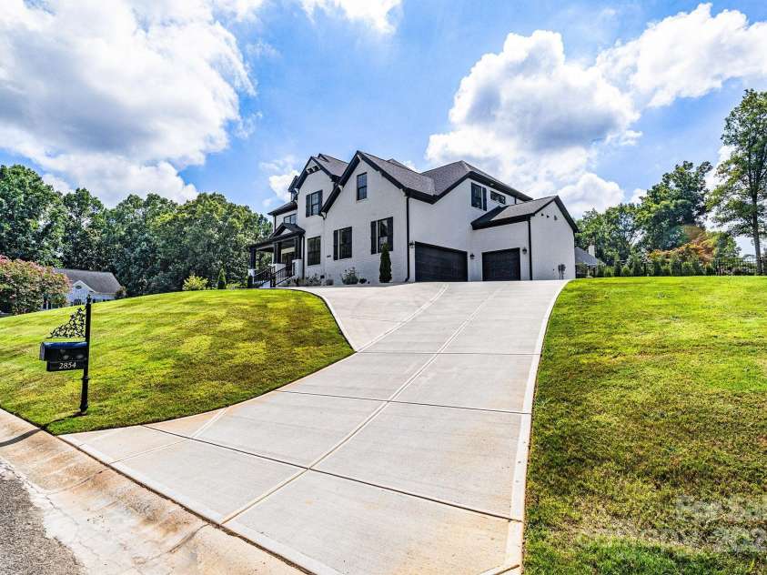 2854 Harlinsdale Drive, Rock Hill, SC 29732.  MLS# CAR4254467, YatesRealty ID 13525. 