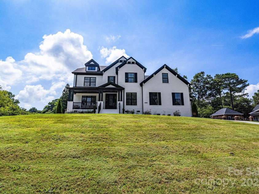 2854 Harlinsdale Drive, Rock Hill, SC 29732.  MLS# CAR4254467, YatesRealty ID 13525. 